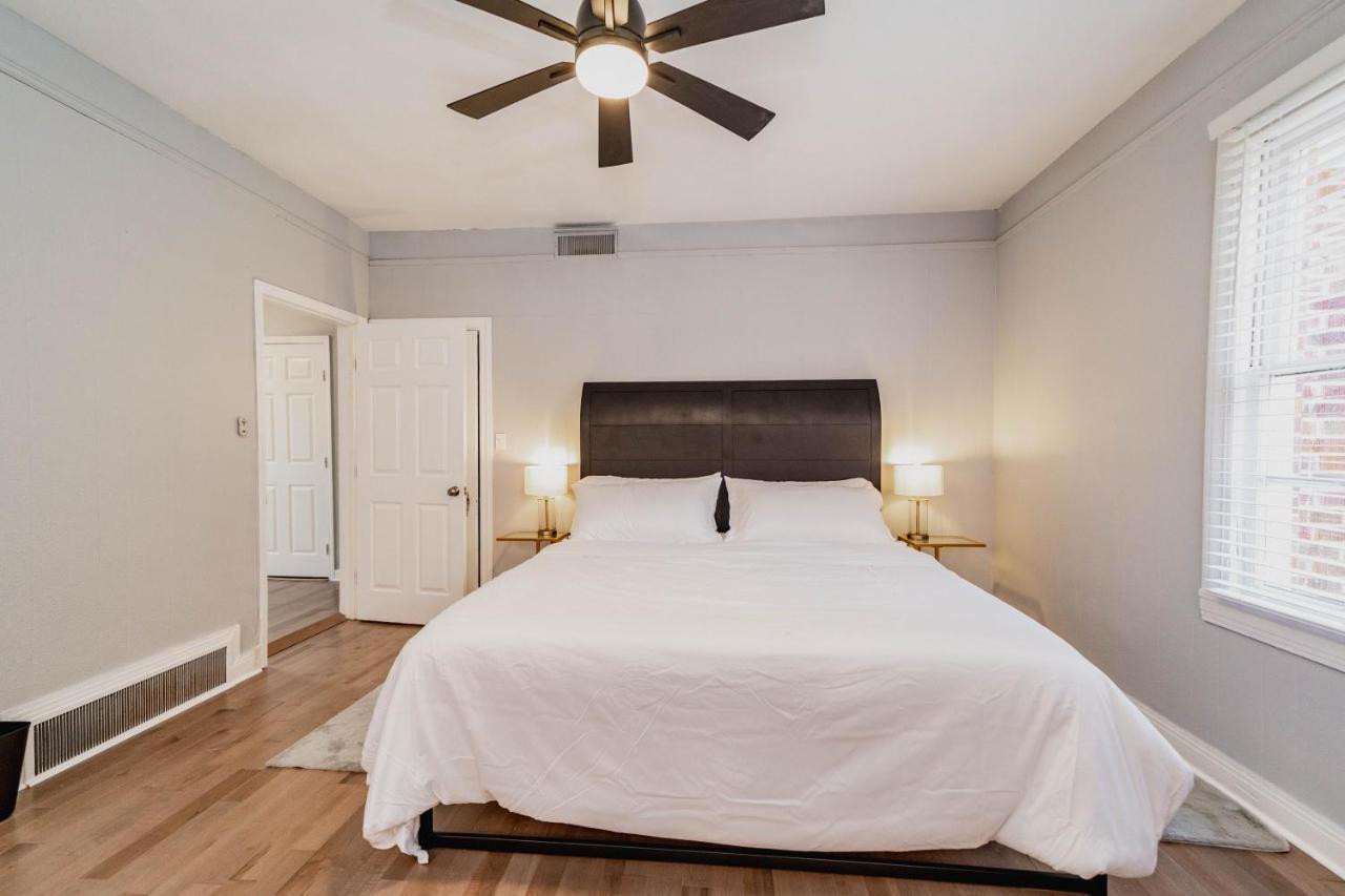 Comfortable King Suite Zen Space Hattiesburg Buitenkant foto