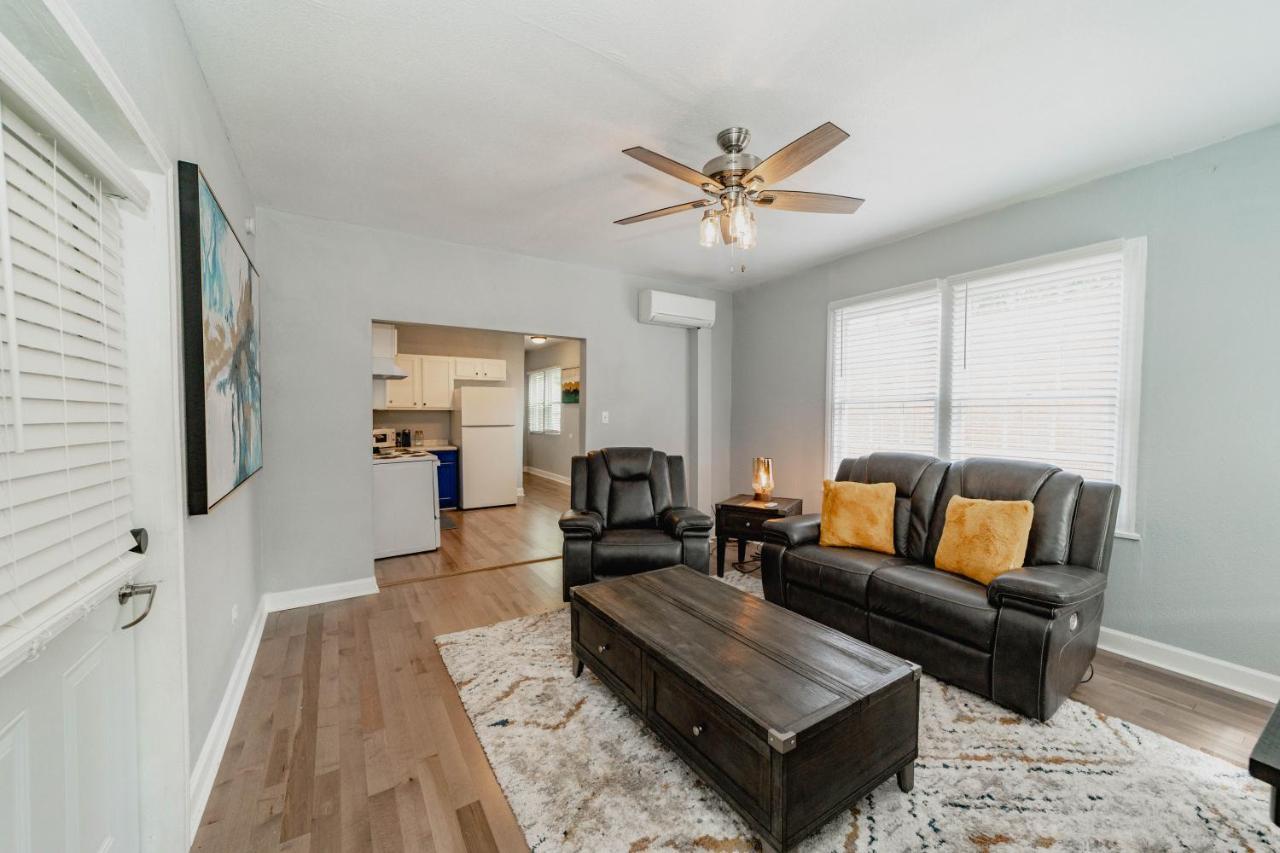 Comfortable King Suite Zen Space Hattiesburg Buitenkant foto